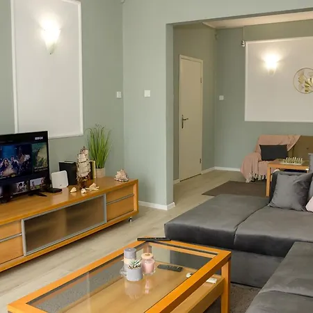 Beachfront & Seaview Apartment Varna